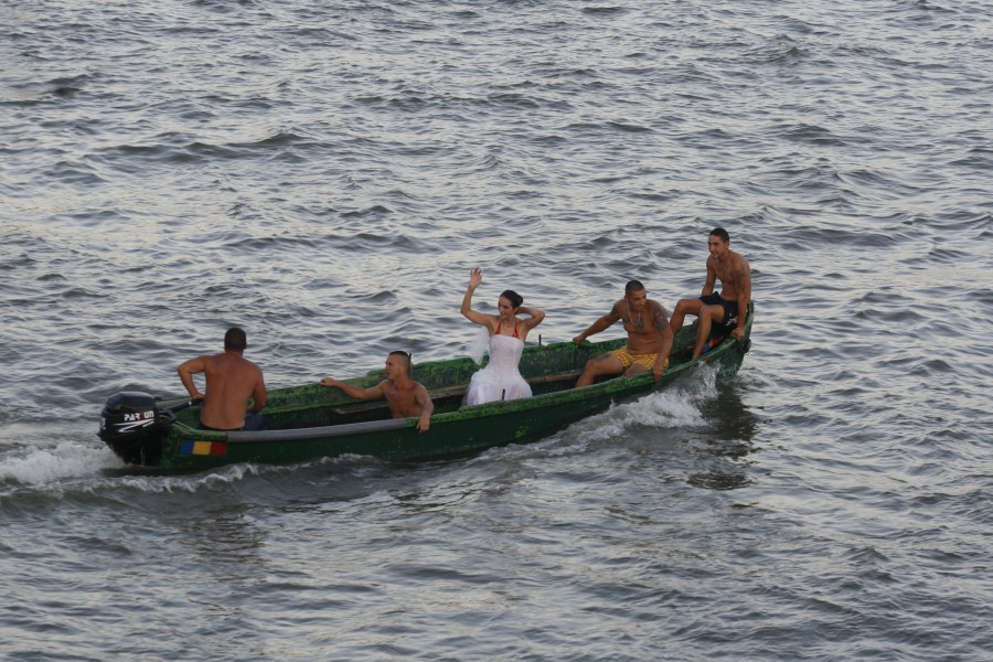 (FOTO) Cum arăta spectacolul JOCURILOR MARINĂREŞTI în anii trecuţi de Ziua Marinei