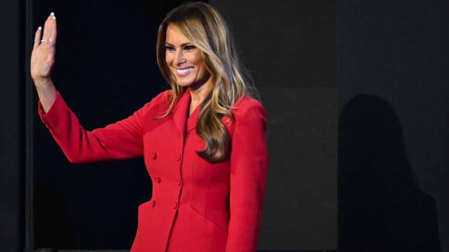 Melania Trump își vinde imaginea pe o sumă record