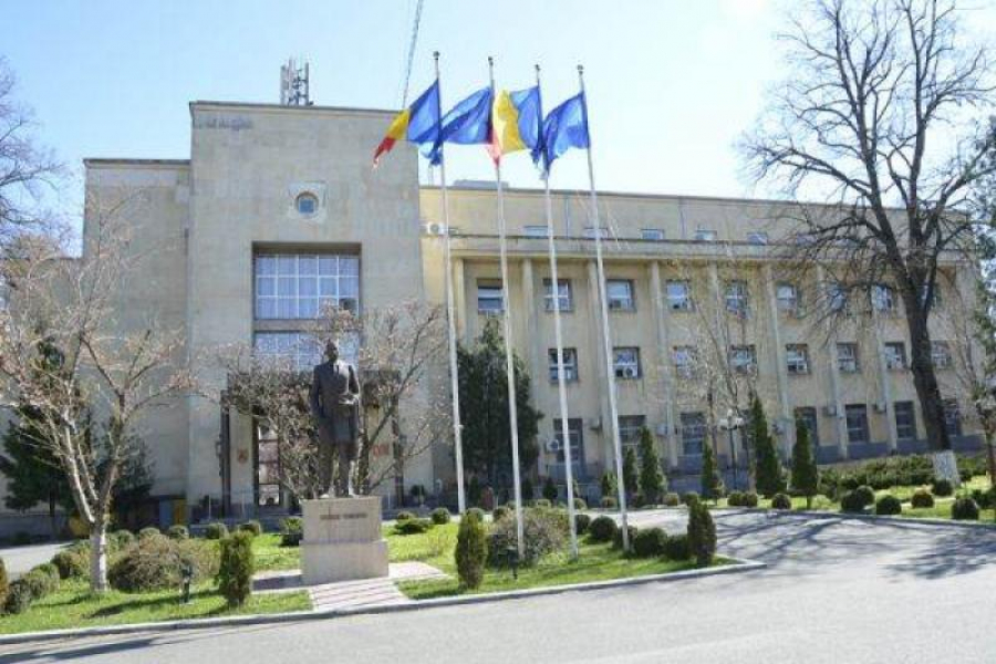 Rusia expulzează 10 diplomați români