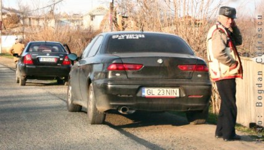 Maşini „suspecte” la  Măstăcani