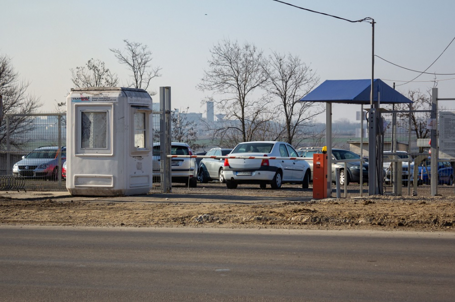 Patru oferte pentru amenajarea unui târg auto pe strada Macului