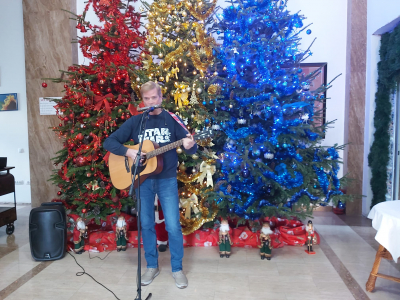 Un cânt şi un gând bun de la Ionel Borşan (video)