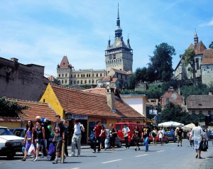 Campanie VL &quot;Eu vara nu dorm&quot;: Concediu în Ardeal, de la Sighişoara la Borsec