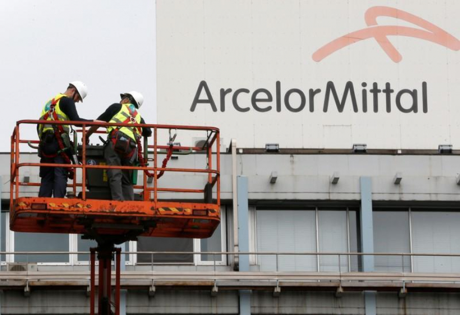 După combinatul de la Galaţi, ArcelorMittal renunţă şi la Ilva