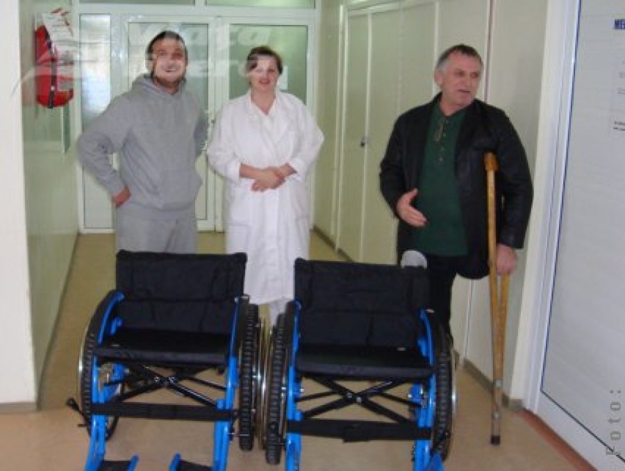 Donaţie de suflet a gălăţenilor cu handicap 