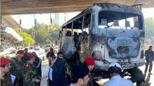 Atac cu bombă asupra unui autobuz cu militari sirieni