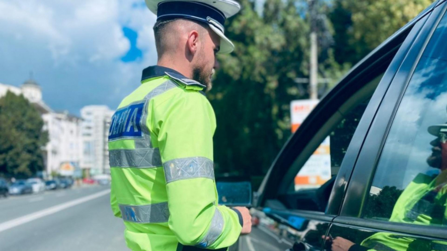Filtre de poliție și jandarmi în trafic. Puteți fi opriți și legitimați