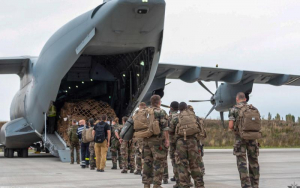 Trupele SUA au început retragerea de pe aeroportul din Kabul