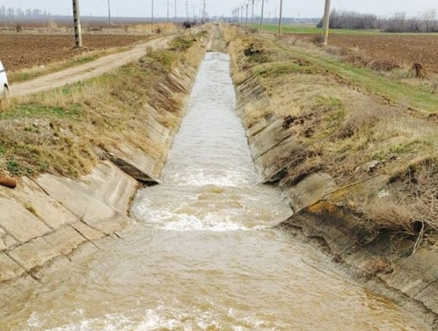 Bani pentru sisteme locale de irigații