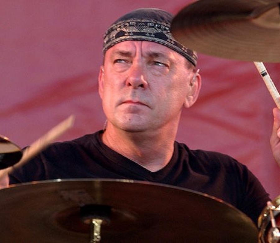 Neil Peart, bateristul trupei Rush