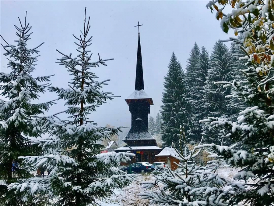 Centru de sănătate, la pachet cu mănăstire, în Poiana Brașov
