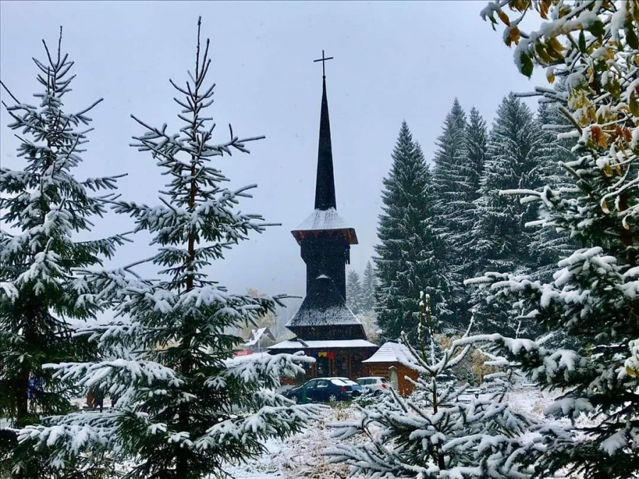 Centru de sănătate, la pachet cu mănăstire, în Poiana Brașov