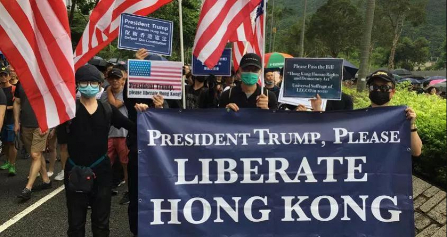 Trump, chemat să elibereze Hong Kong-ul