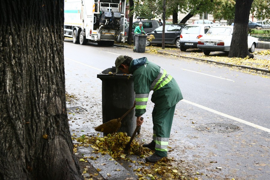 Curăţenia, scumpa de ea Taxa de habitat, majorată în 2012