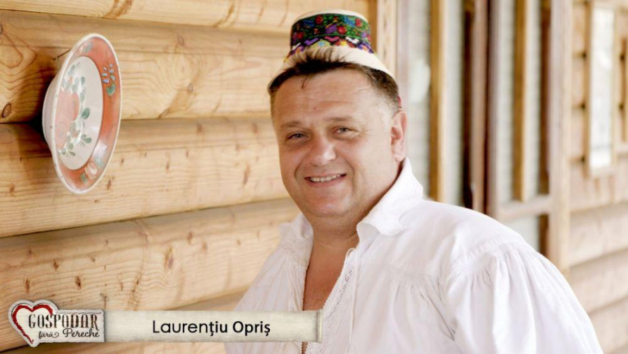 Când alergi după doi iepuri, rămâi singur