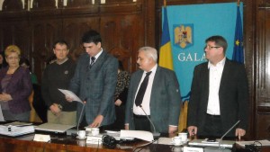 Durbacă şi Butunoi, înlocuiţi: Cei doi noi consilieri au depus jurământul