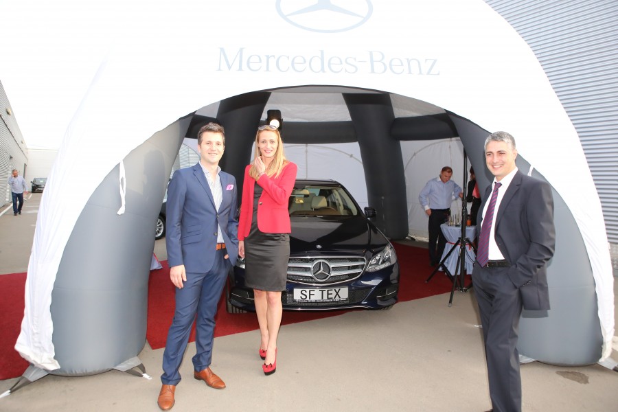 Lansare prin excelenţă: Mercedes Benz în haine de gală (P)