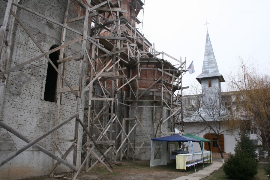 Parohia "Sf. Grigorie Teologul", oază de speranţă pentru cei necăjiţi