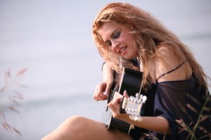 Maria Magdalena Dănăilă a cântat la Haga: „Mi-am folosit talentul actoricesc şi forţa cuvântului”