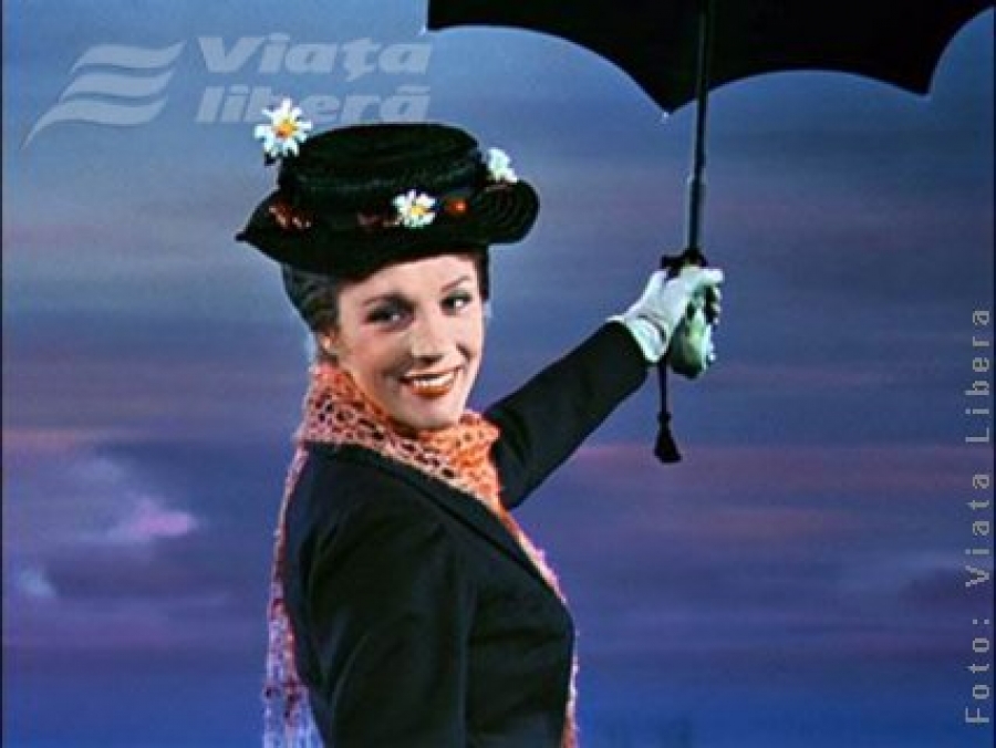 Mary Poppins de Galaţi sare de pe pod – în Siret