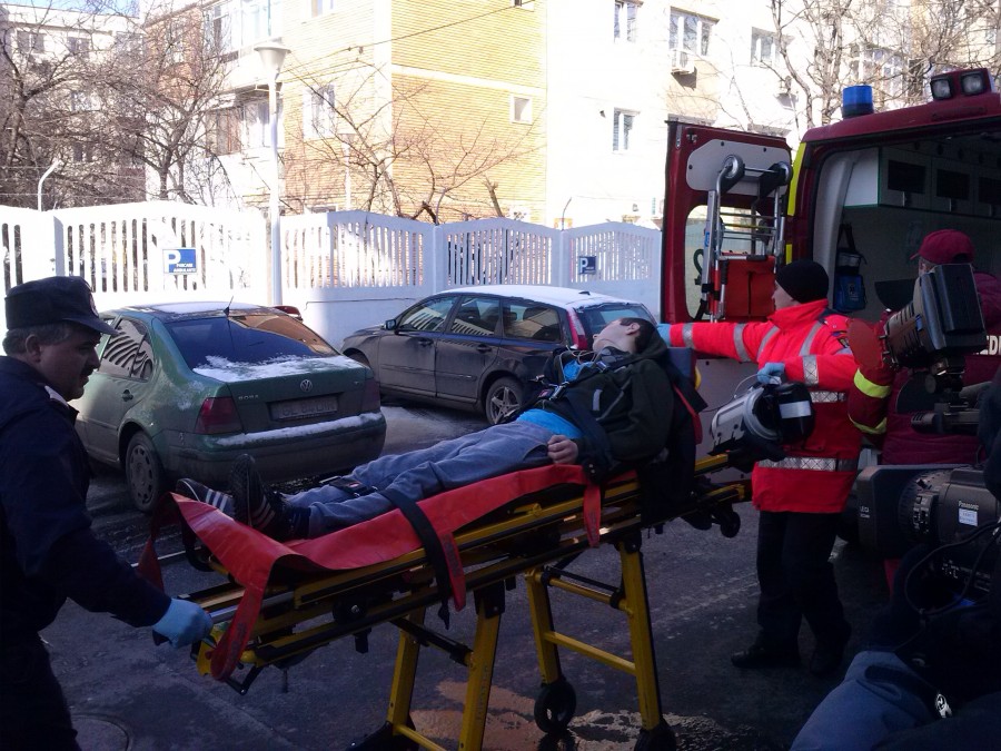 Un ELEV gălăţean a ajuns ÎN COMĂ la spital din cauza ETNOBOTANICELOR