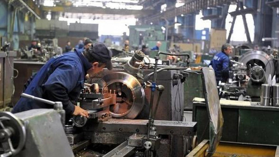 Scădere a afacerilor din industria românească