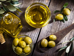 Aliment care ameliorează infecţiile urinare