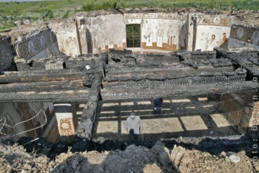 Pompierii autorizează lăcaşurile de cult