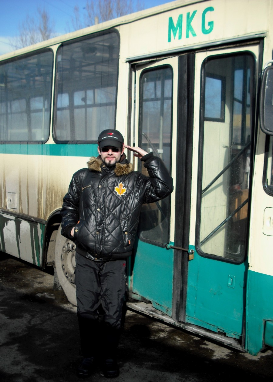 Ovidiu Anghel, colecţionarul de... autobuze şi tramvaie