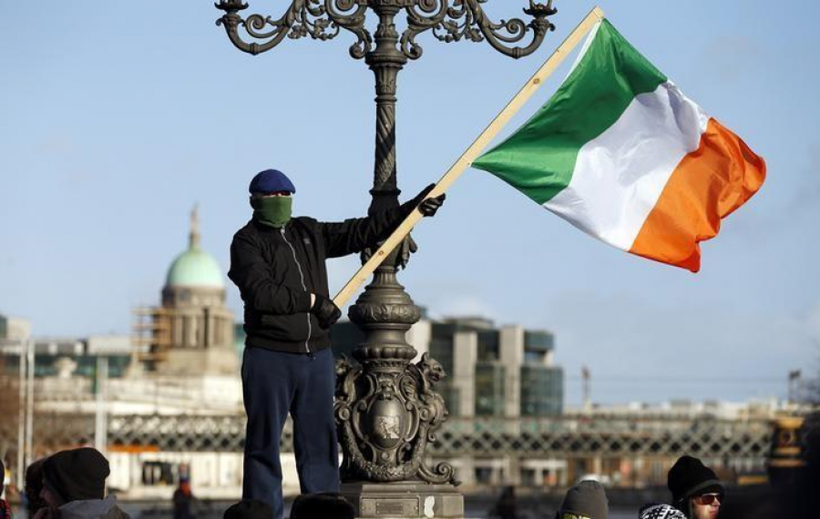 Naţionaliştii irlandezi cer blocarea negocierilor privind BREXIT-ul