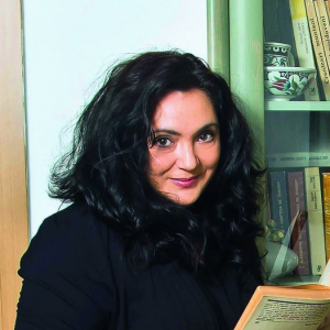Andreea Răsuceanu lansează romanul &quot;Linia Kármán&quot;