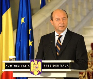 Preşedintele Traian Băsescu se va adresa Parlamentului marţi de la ora 15.00