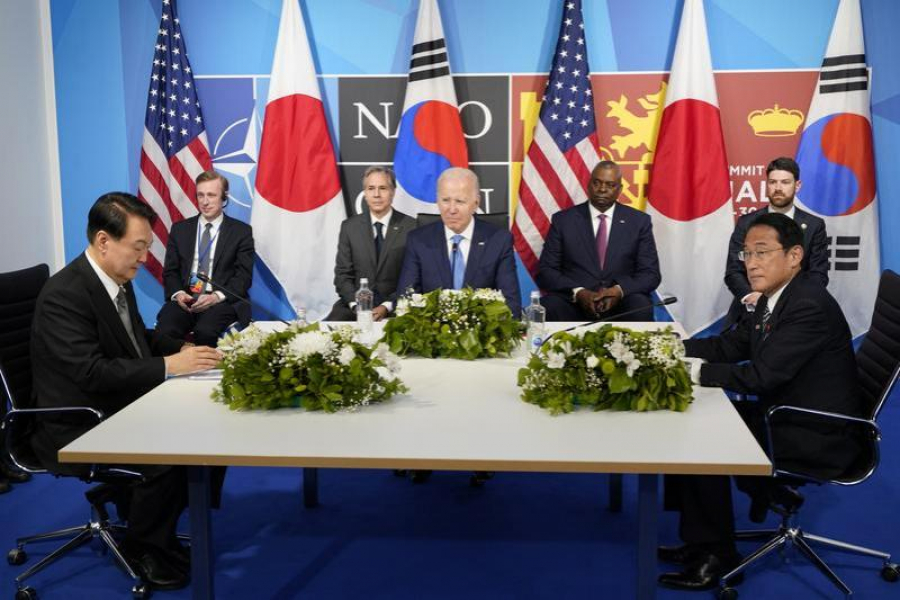 SUA întăresc cooperarea militară cu Japonia și Coreea de Sud