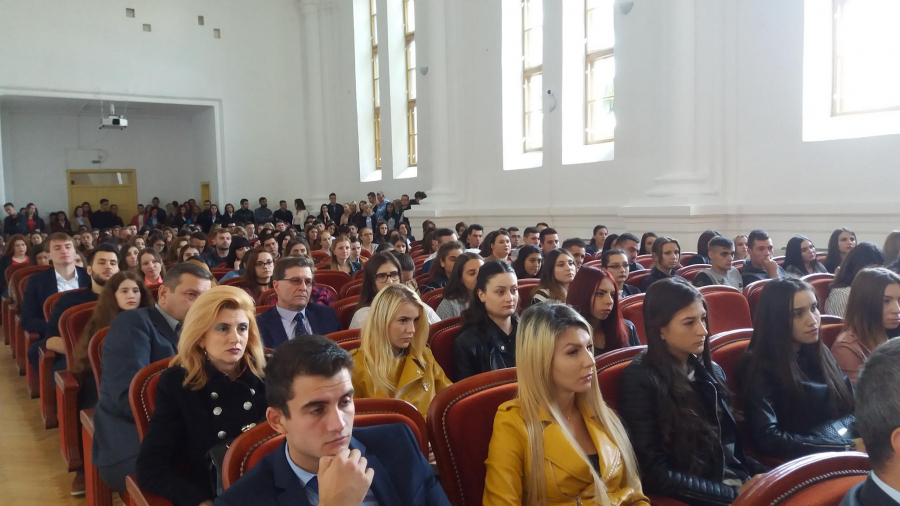 Început de an, cu dreptul la Universitatea ”Dunărea de Jos”