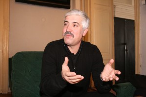 Interviu cu Teodor Niţă, directorul interimar al Teatrului Muzical „Din linişte, din frumuseţe şi din armonie se naşte muzica”