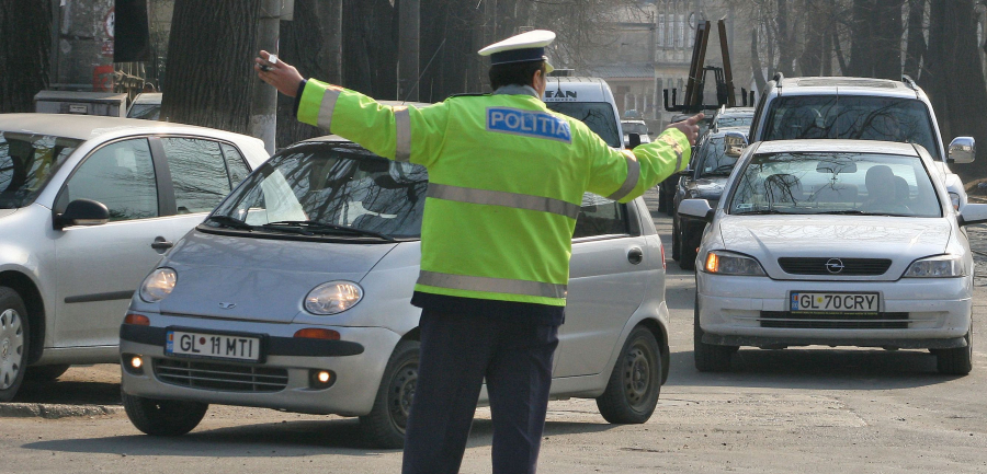 Restricţii de trafic în zona centrală şi pe Faleză (FOTO)