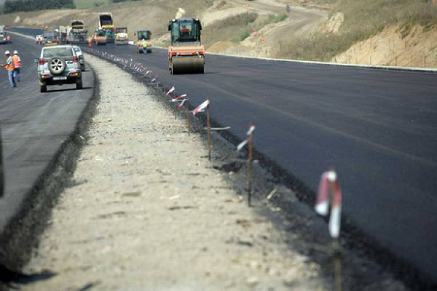 Contract de finanțare pentru autostrada Moldovei
