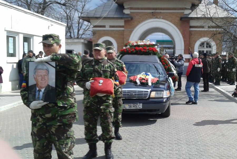 Nicolae Rainea a fost înmormânat cu onoruri militare