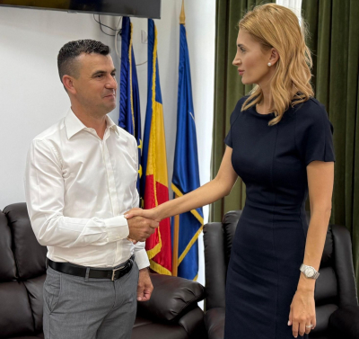 Prefectul, în dialog cu primarul din Cudalbi