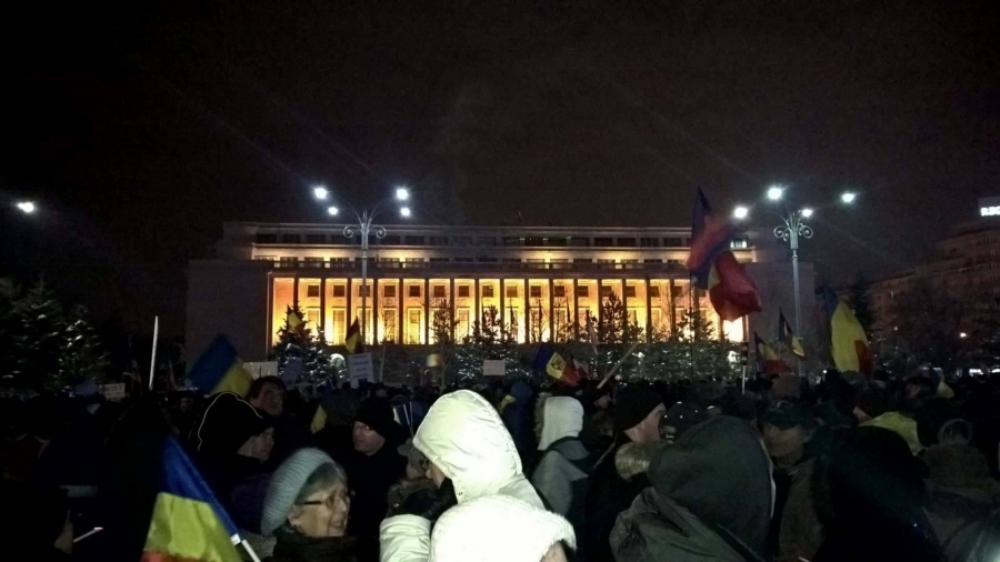 UPDATE | Ziua 13 - PROTEST în Capitală. FOTO CORESPONDENT ”Viața liberă”