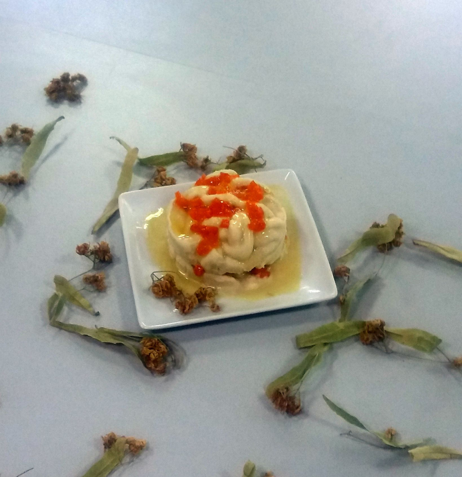 Înghețată fără coloranţi artificiali şi aditivi INVENTATĂ la Galați | Cu topping de morcov și miere de tei