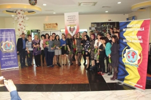 Eveniment monden ”cu epoleţi”. Doamnele în uniformă s-au distrat la ”Balul Mărţişorului”