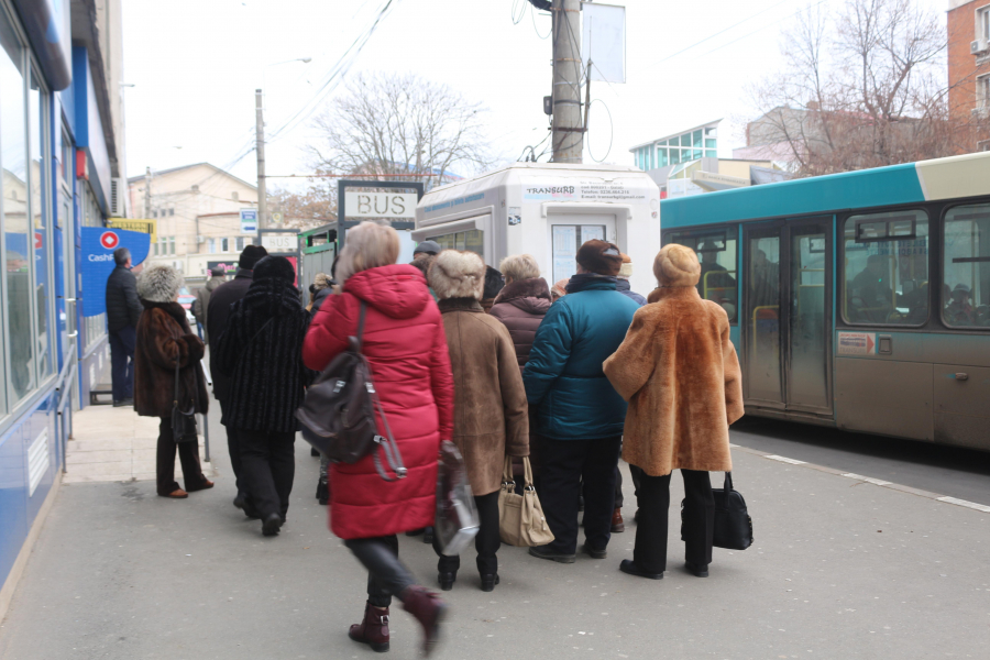 Cozile la abonamentele Transurb nu au putut fi evitate