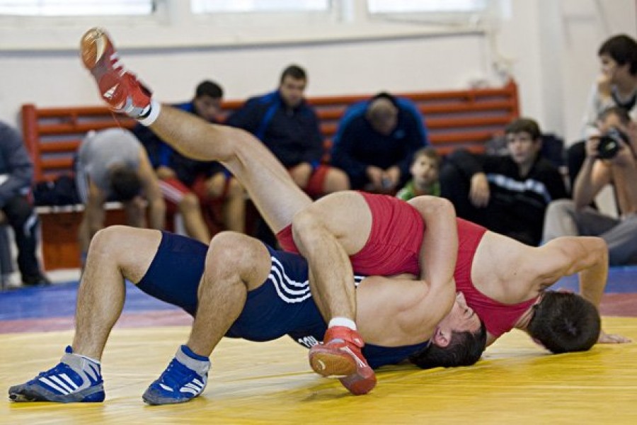 TOP SPORT - GALAŢI 2012: Clasamentul celor mai buni luptători gălăţeni