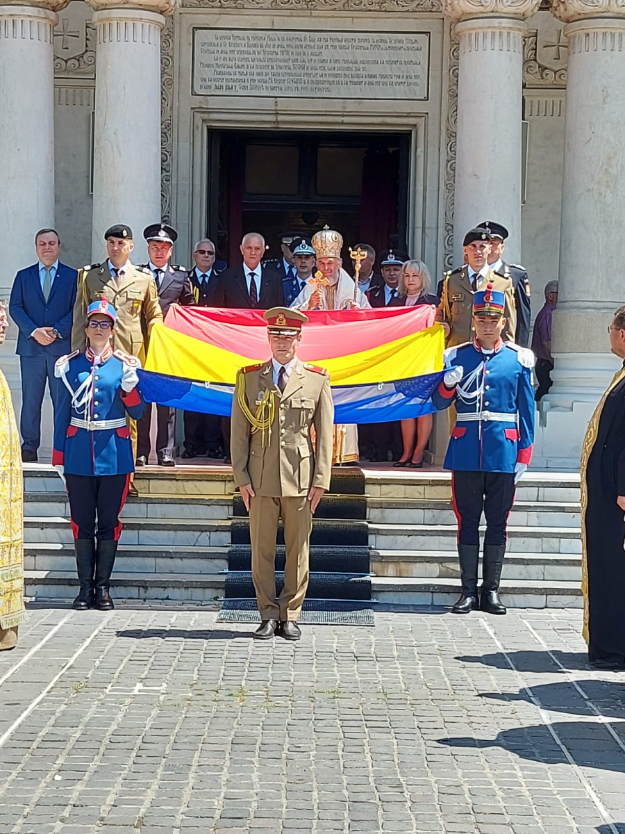 La Galați, ceremonie în cinstea drapelului național (FOTO și VIDEO)