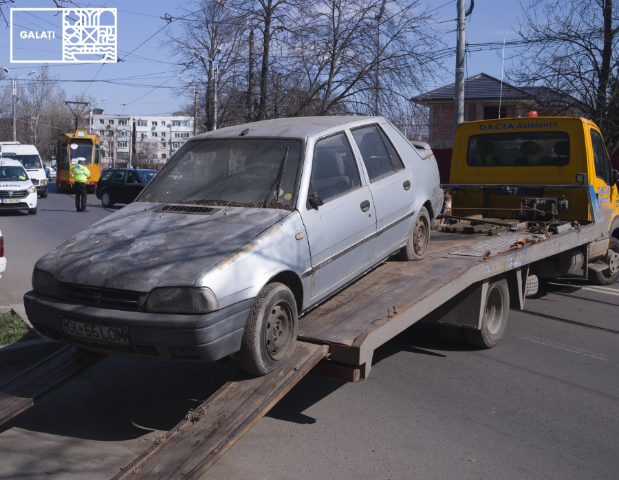 Câte autoturisme abandonate au fost ridicate anul acesta