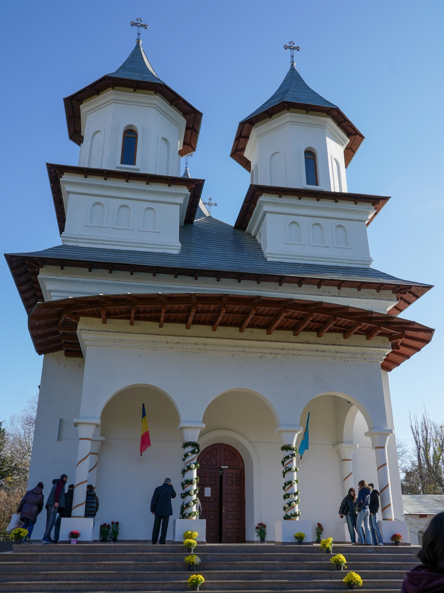 Hramul parohiei gălăţene ocrotite de Sfântul Stelian Paflagonul