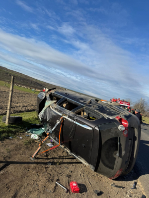 Accident grav, cu trei frați răniți.  Un copil în comă a fost luat cu elicopterul