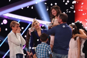 A ridicat juriul şi publicul în picioare/ Gălăţeanca Amalia Codreanu a CÂȘTIGAT trofeul ”Next Star” (FOTO şi VIDEO)