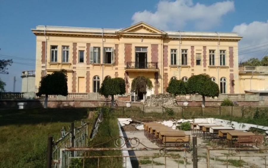 A doua vizită a studenţilor la Palatul Ghidigeni, descrisă şi într-un ziar românesc din Italia